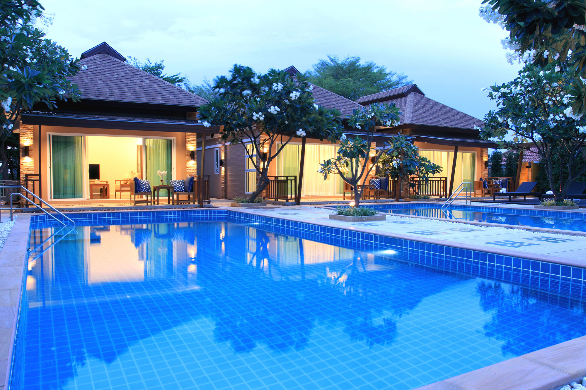 Deluxe Pool View Villa